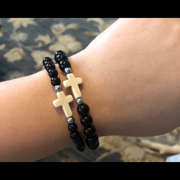 Cross Charm Beaded Bracelet - Picture 8 of 8